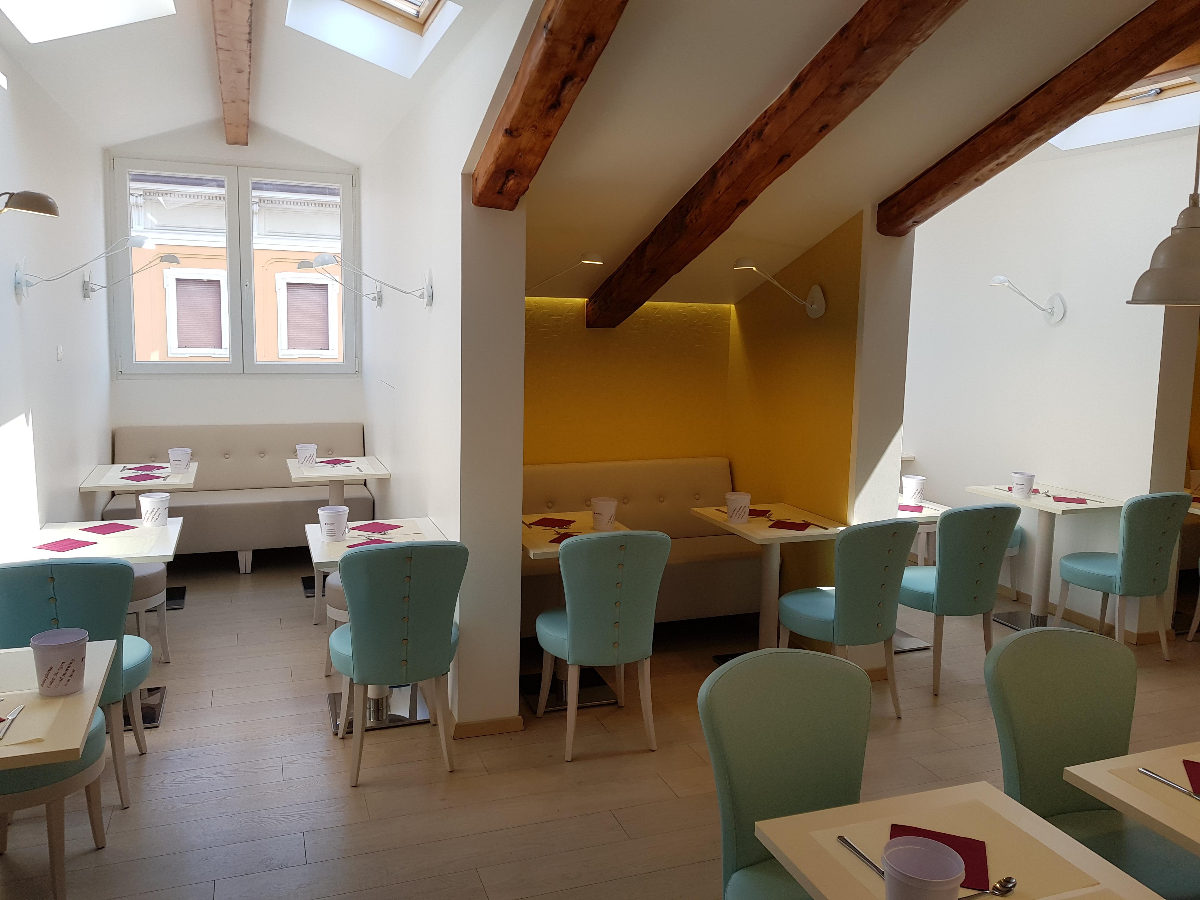 Hotel Roma Trieste Esterno foto