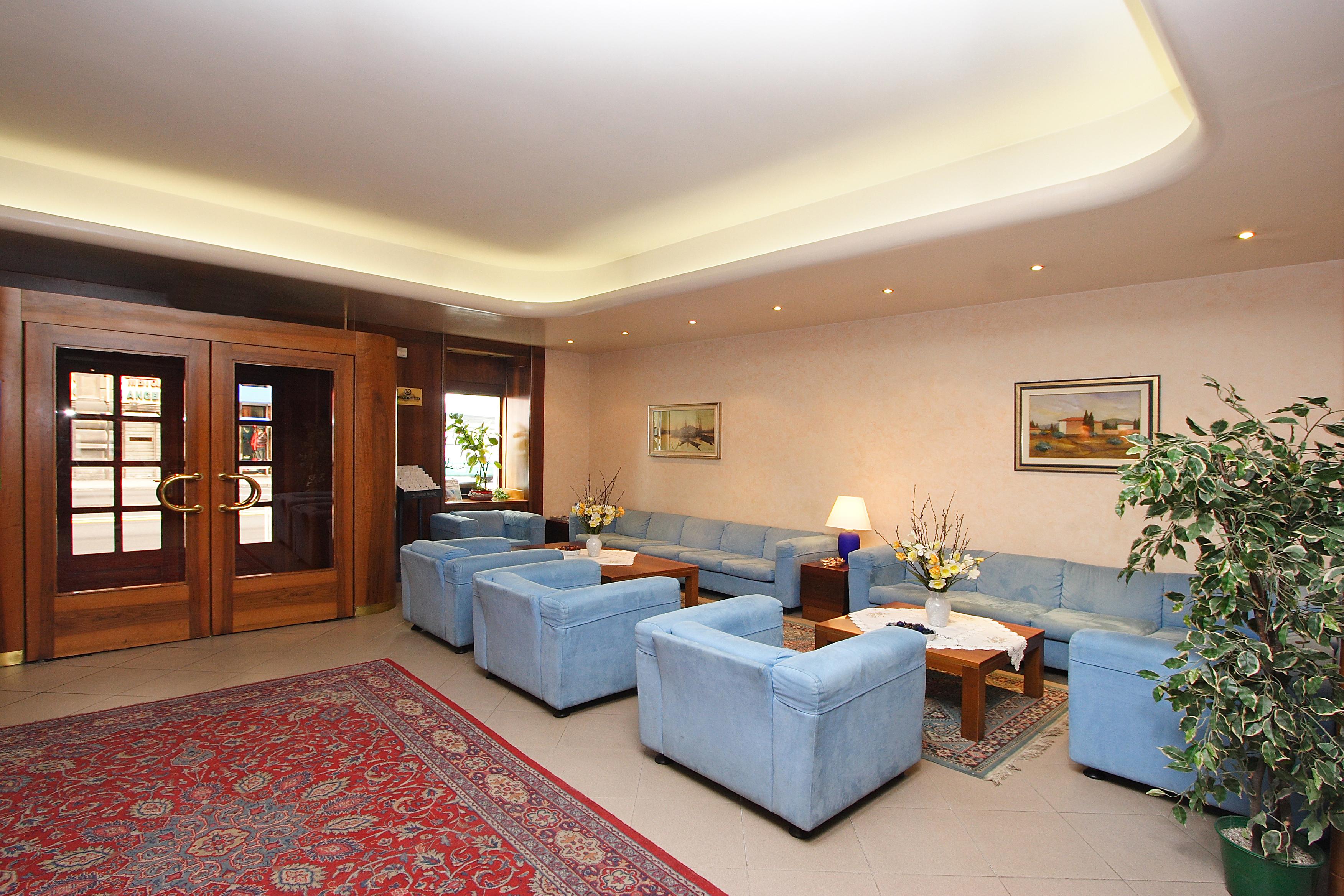 Hotel Roma Trieste Esterno foto