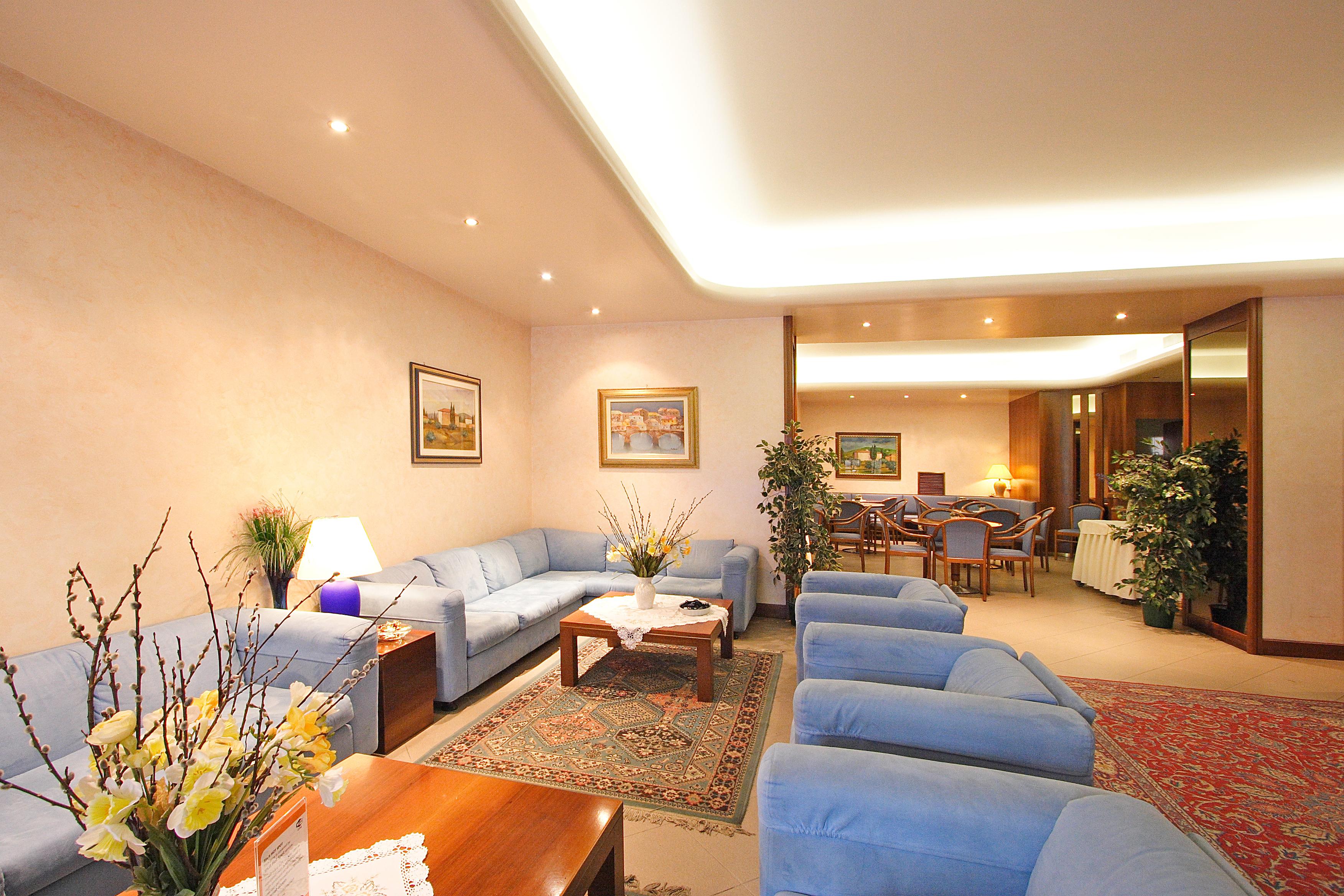 Hotel Roma Trieste Esterno foto