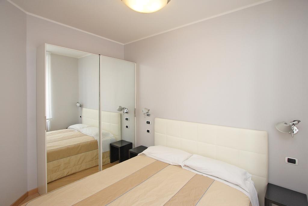 Hotel Roma Trieste Esterno foto