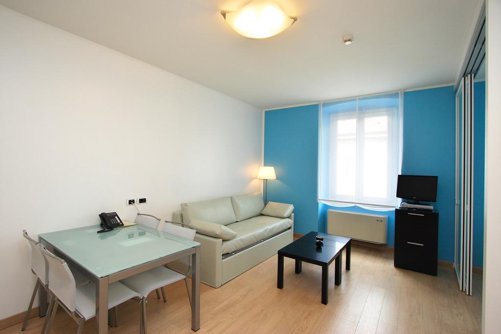Hotel Roma Trieste Esterno foto