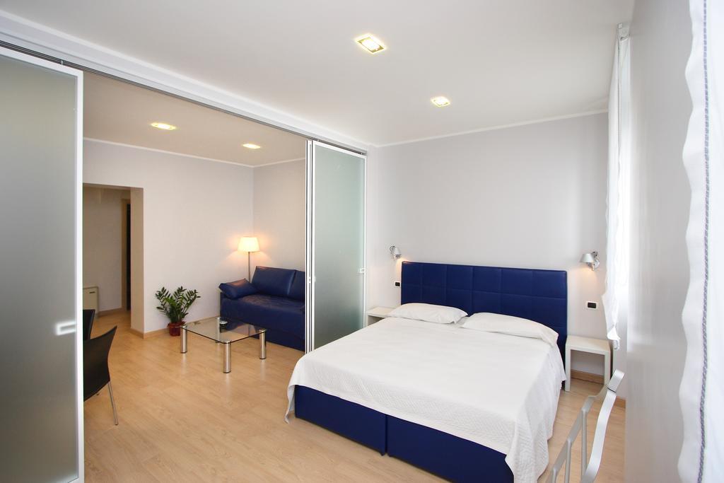 Hotel Roma Trieste Camera foto
