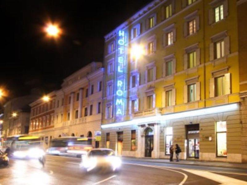 Hotel Roma Trieste Esterno foto